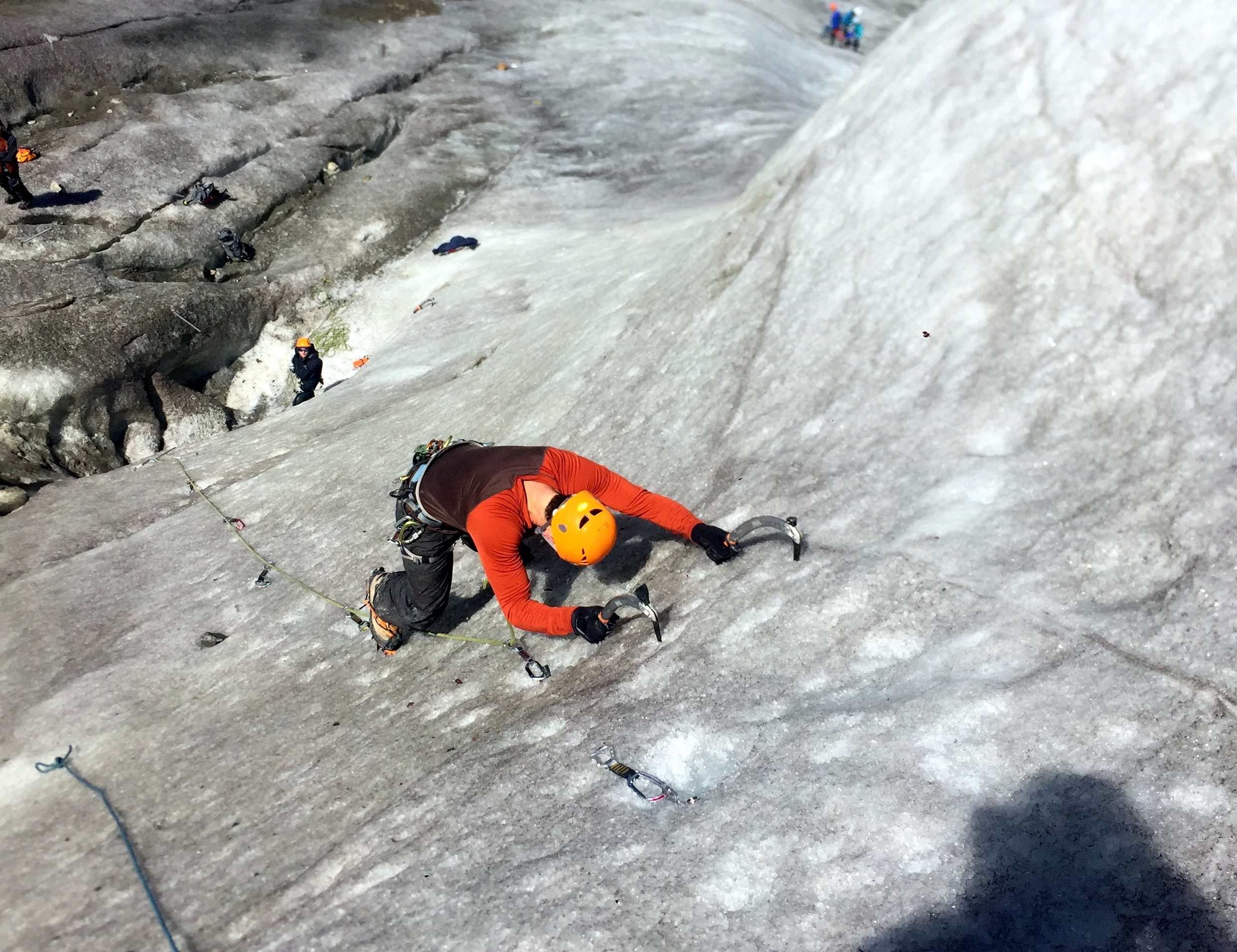 Classical alpinism course in Chamonix with IFMGA mountain guides.